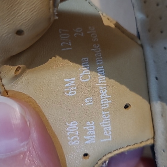 Unstructured Clarks beige women's sandals size 6.5 - Picture 3 of 6